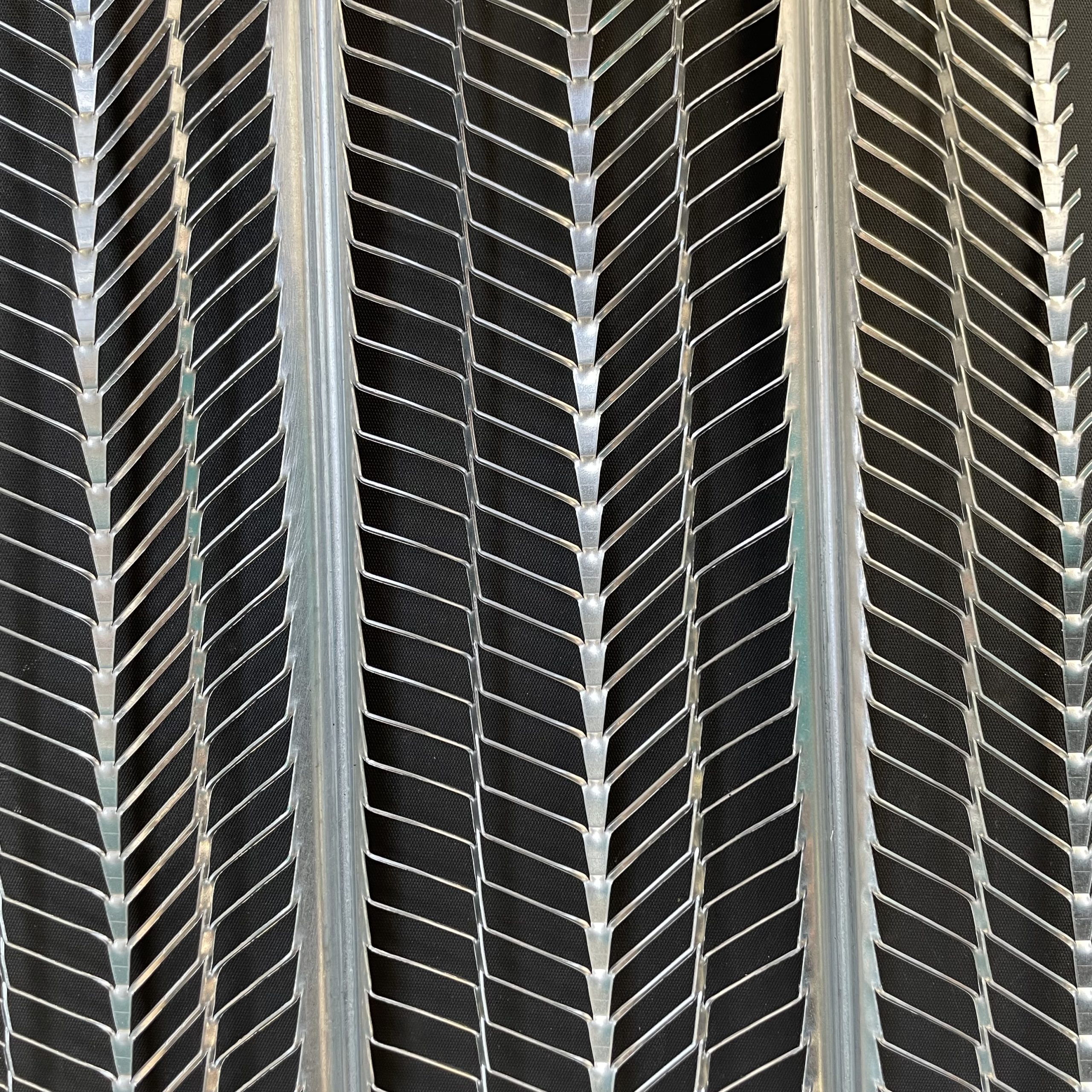 型枠ラス・高強度型枠ラス | BX西山鉄網